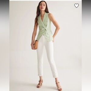 💗 NWT- Mid-Rise Everyday Soft Denim™ Girlfriend Jeans Size 4R 💗